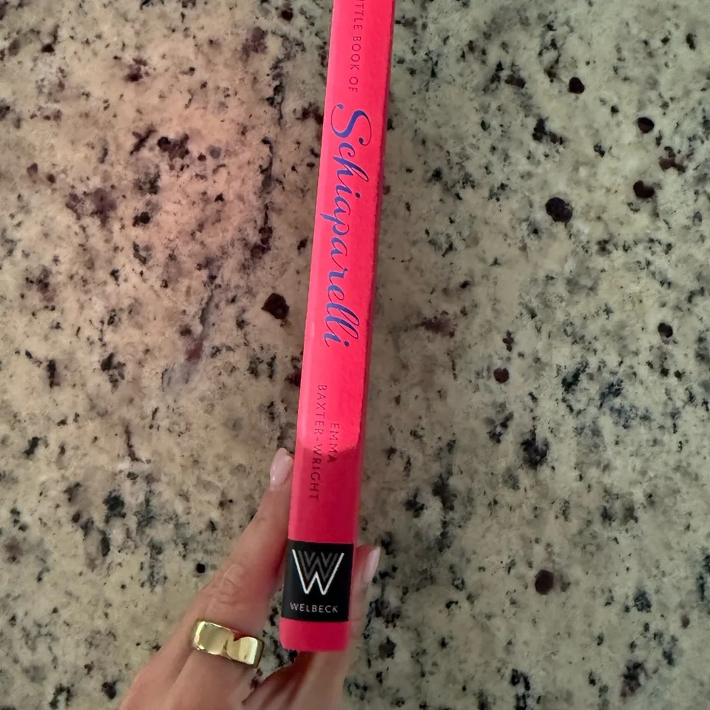 Little Book of Schiaparelli - Red Cover - Picture 2 of 3